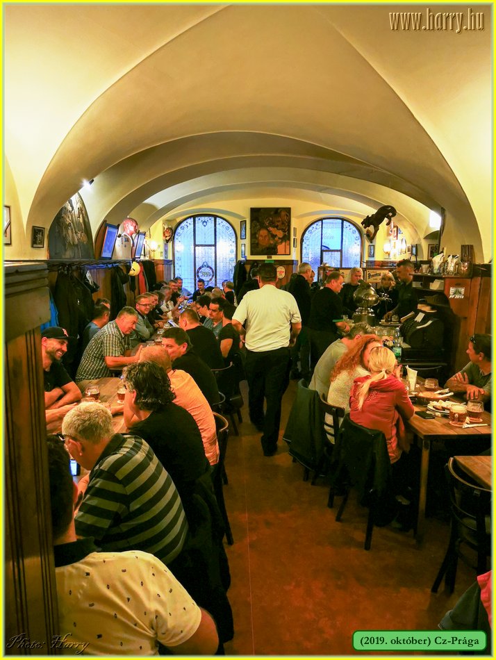 2019.oktober-Cz-Praga-017.jpg