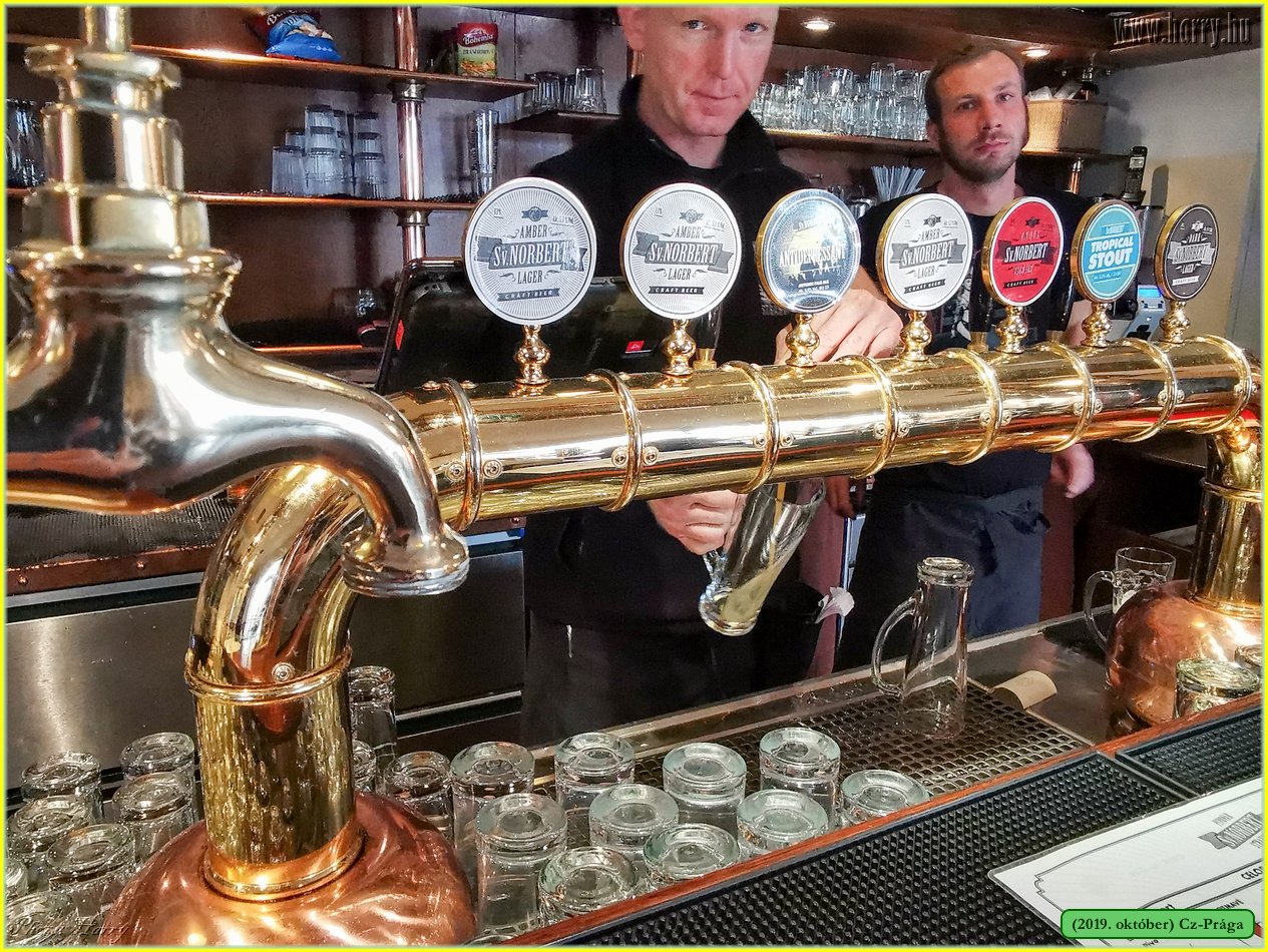 2019.oktober-Cz-Praga-072.jpg