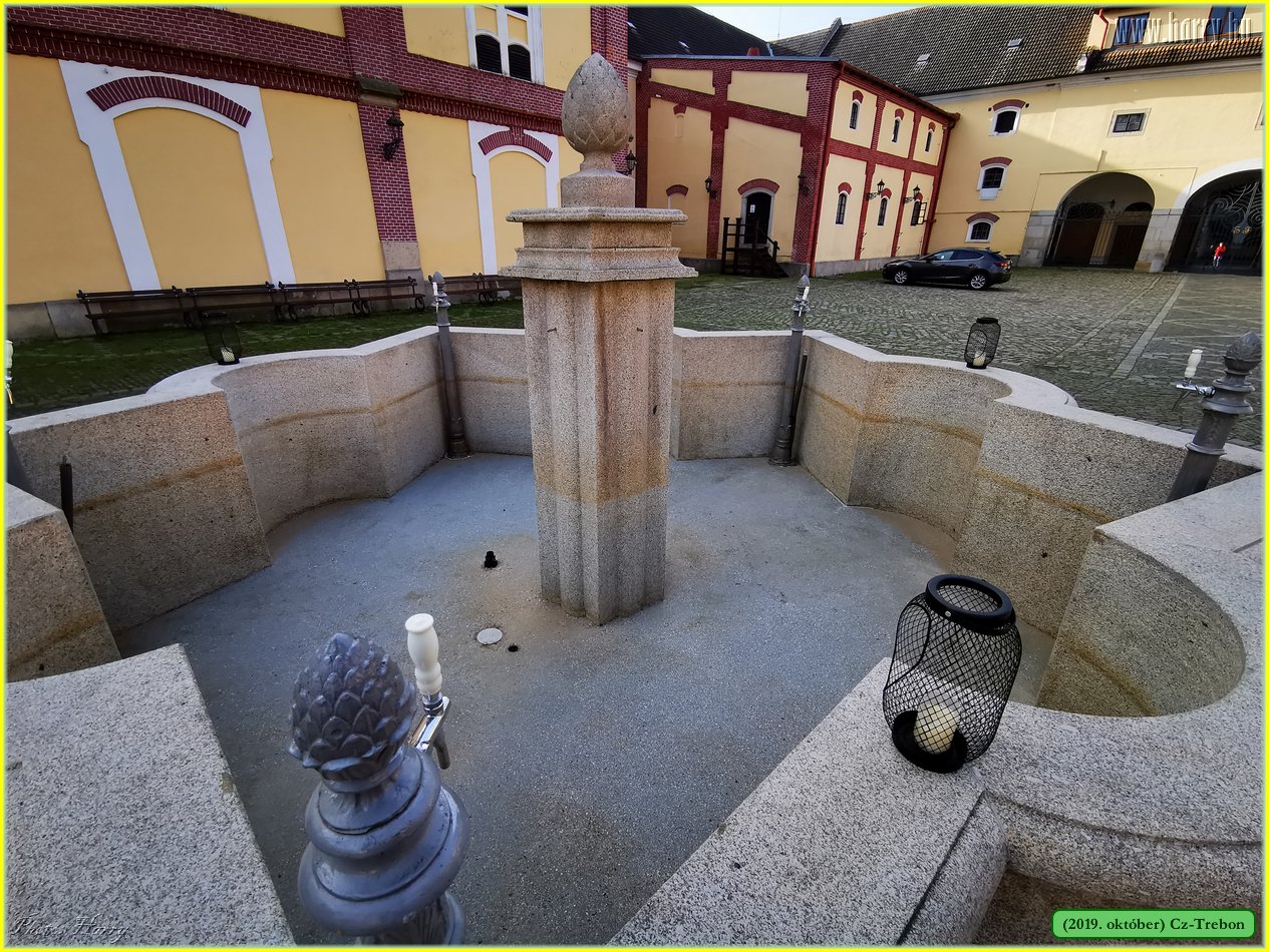 2019.oktober-Cz-Trebon-21.jpg