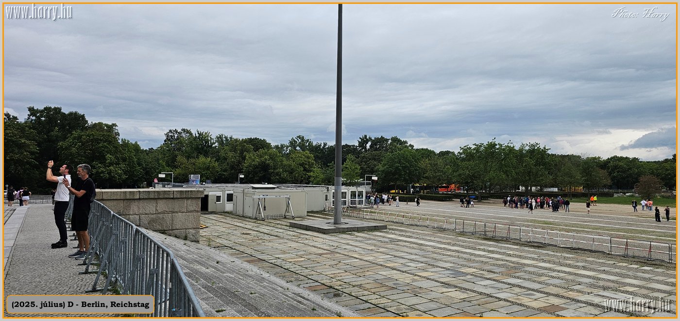 2025.07.-D-Berlin-Reichstag-043.jpg